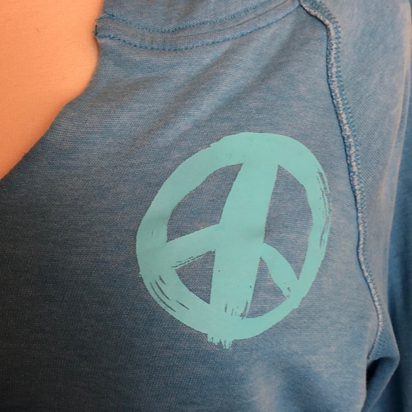 EUC Pink By Victoria's Secret VS Hoodie-Hope Pink Graphic Y2K 2000's Mall - Picture 4 of 7